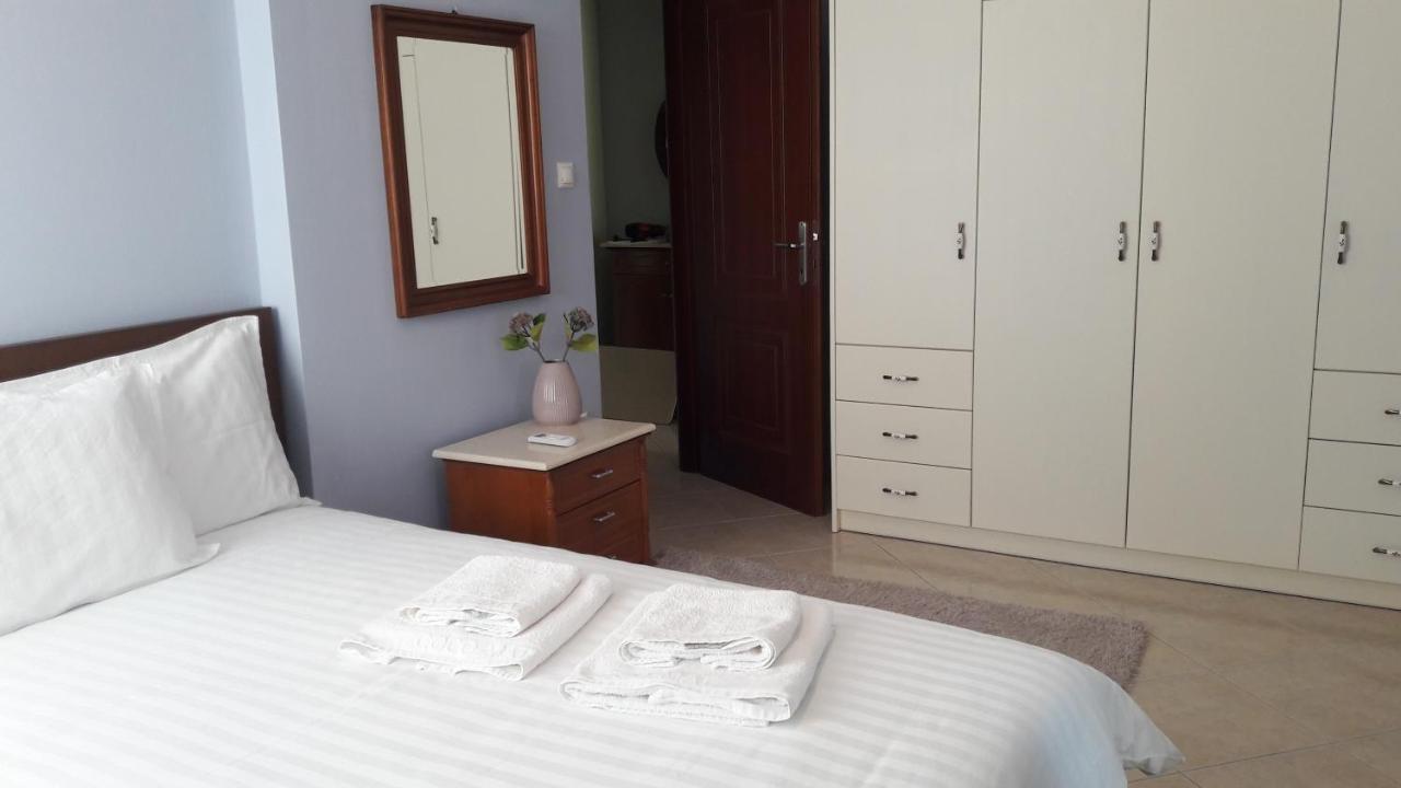 Family Apartments Mesolóngion Zewnętrze zdjęcie
