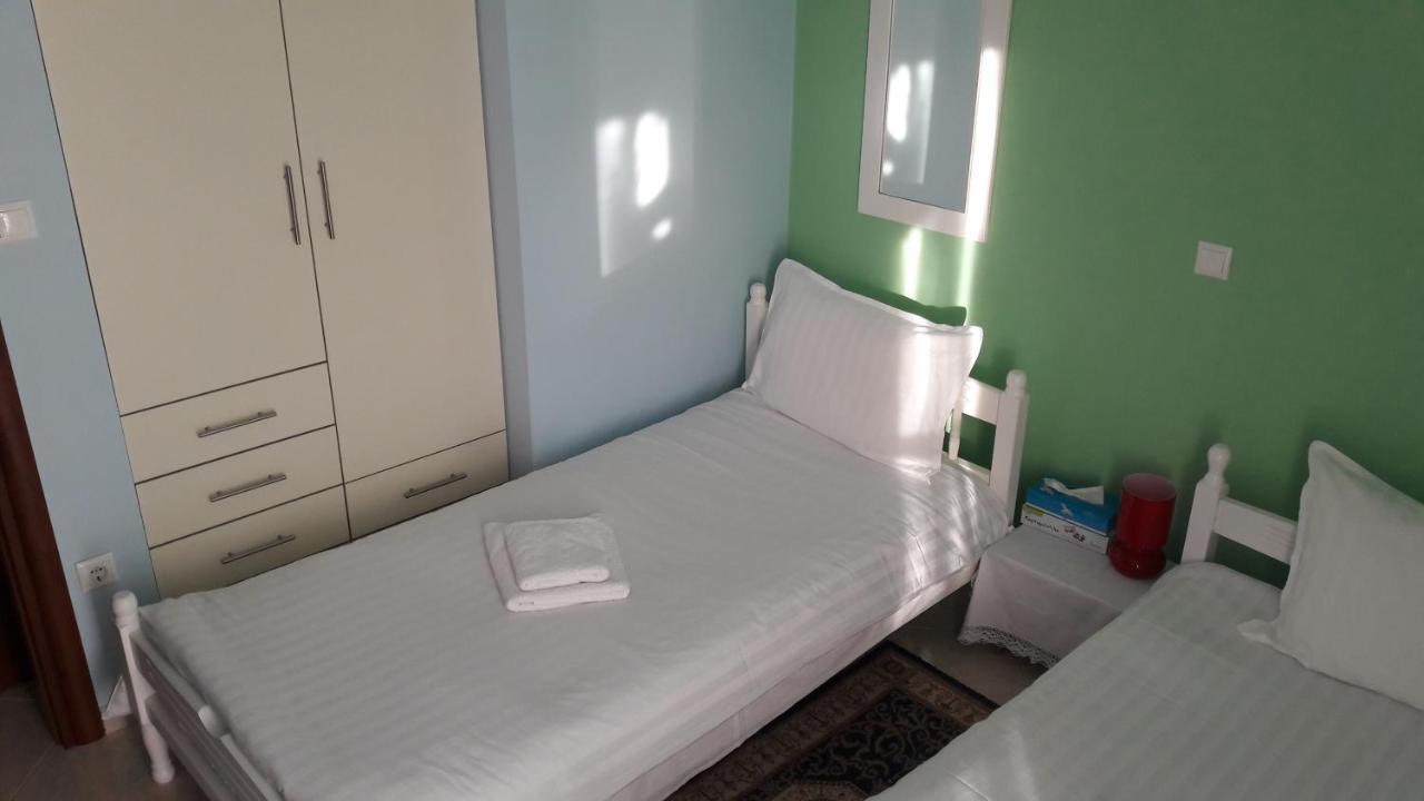 Family Apartments Mesolóngion Zewnętrze zdjęcie
